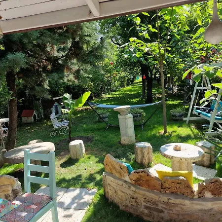 Guest house Hacienda-camping 2 Mai